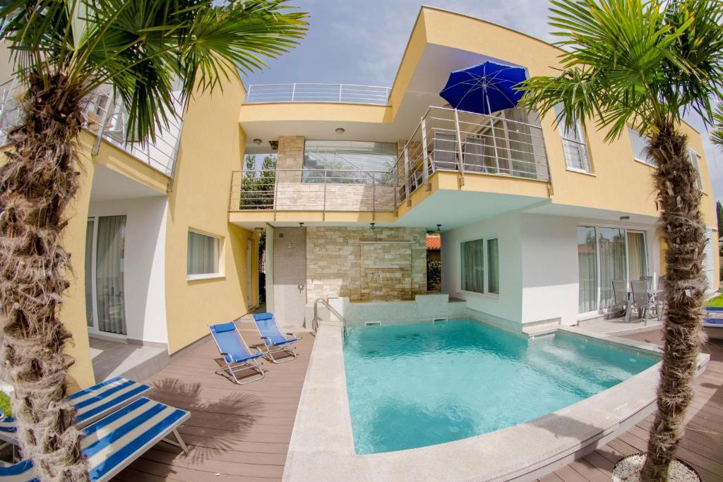 Danex Superior Apartment Umag